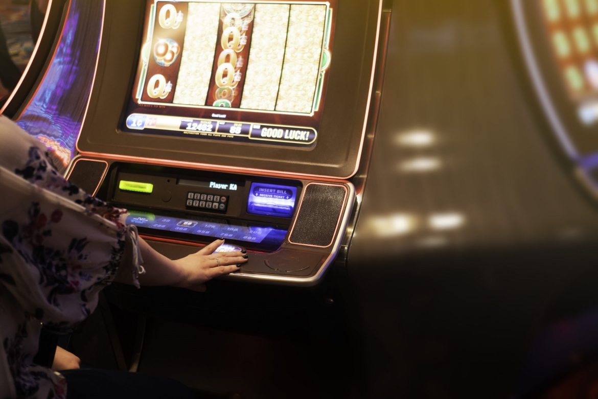 Some Individuals Excel At Casino Slots Which One Are You?